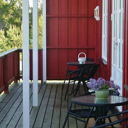 3 Bedroom Cozy In Hemnes